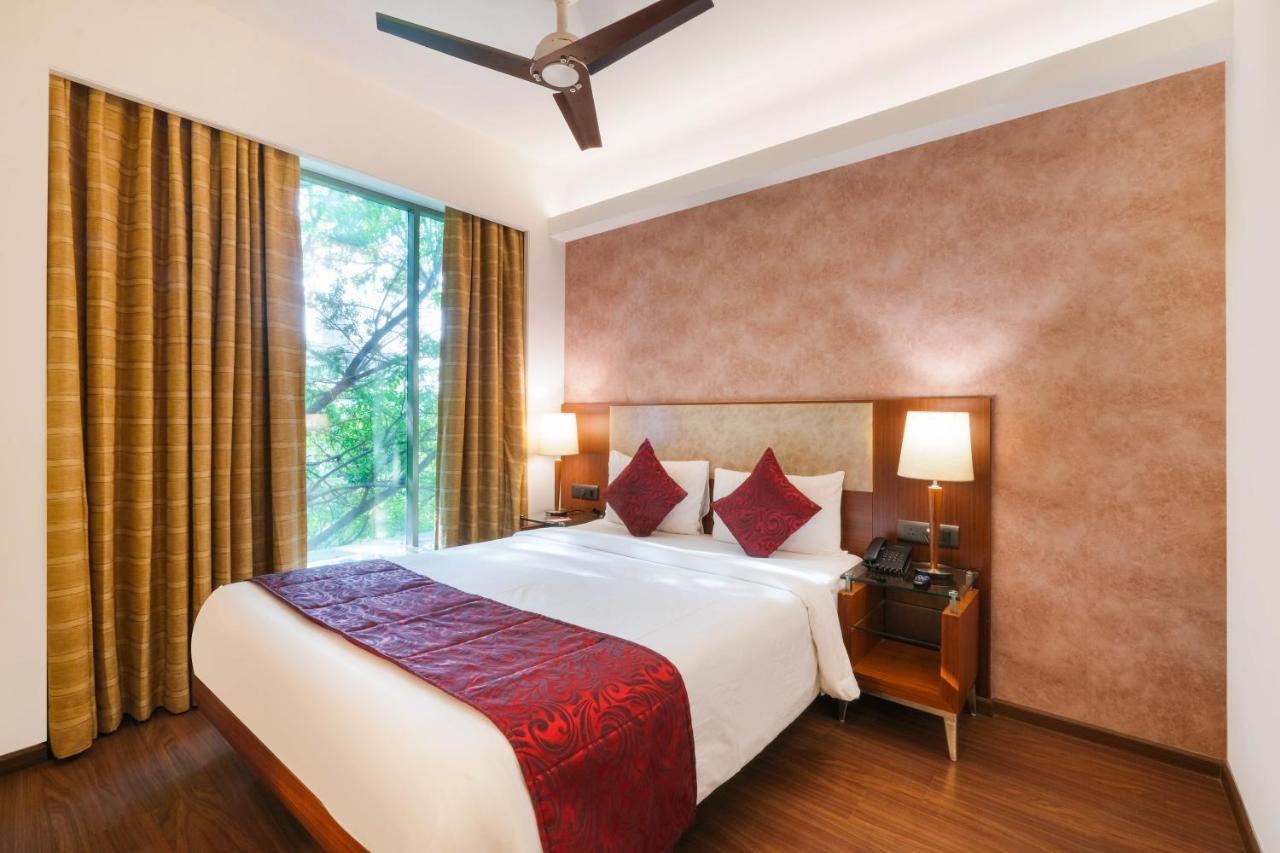 7 Apple Hotel - Viman Nagar פונה מראה חיצוני תמונה